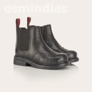 Upgrade Your Look with Men’s Black Chelsea Boots UK