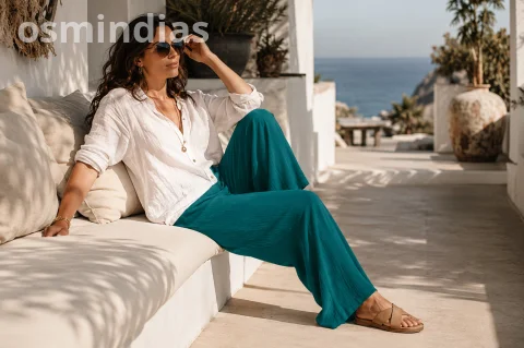 Why Crinkle Wide Leg Trousers Are the Perfect Blend of Comfort and Style