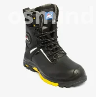 Why Vibram Safety Waterproof Footwear Is Essential for Modern UK Workplaces