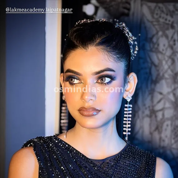 Lakme Academy-Makeup Academy in Lajpat Nagar
